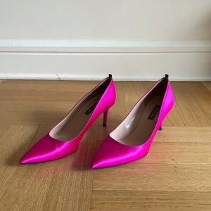 SJP by Sarah Jessica Parker Fawn pumps